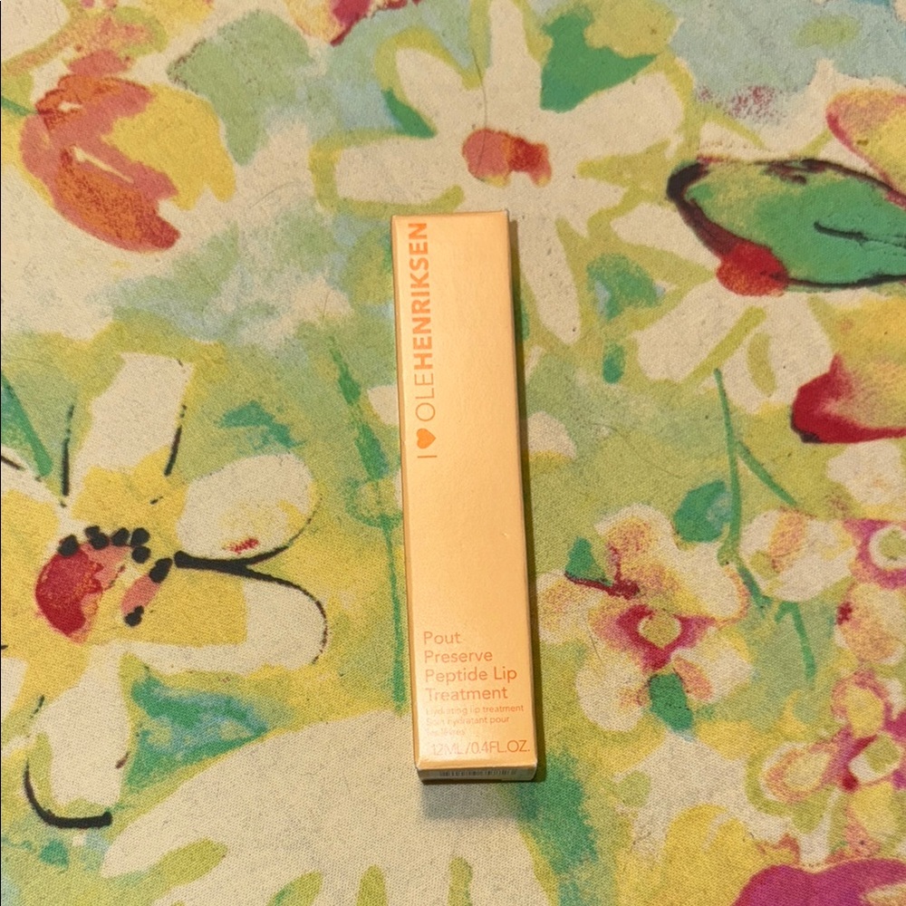 Ole Henriksen Pout Preserve Peptide Lip Treatment - Yellow